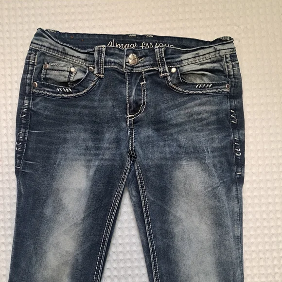 Almost Famous Skinny jeans - Picture 2 of 6